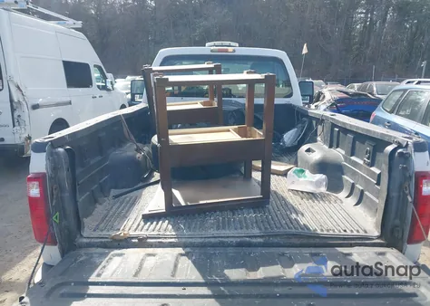 2011 Ford F-250 Xl from USA, damaged, VIN 1FTBF2B68BEA18871